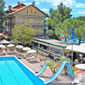 La Riserva di Castel d'Appio- Charme&Relax